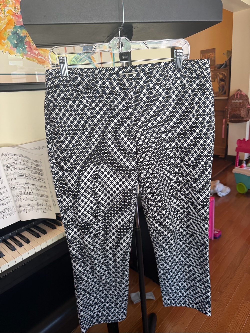 Navy and White Geometric Women’s Crop Dress Pants